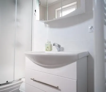 Kuca Za Odmor -megy- 木屋 *