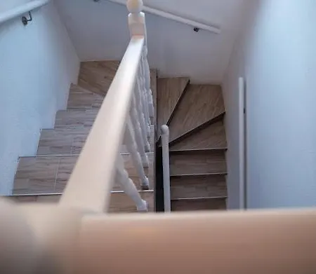 Kuca Za Odmor -megy-